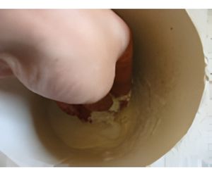 ９、０，５ｍｍマイクロビーズでパテ作り４