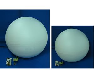 発泡スチロールの球の制作
