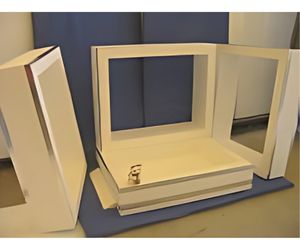 ロの字４段重ねの箱