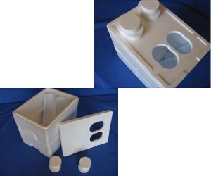 足湯容器 魚箱製造メーカーからのご協力を得てつくりました2