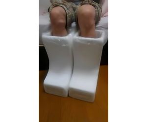 ブーツタイプの足湯容器