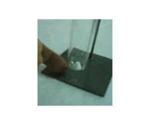 試験管内の円錐