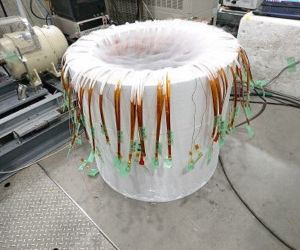 液体窒素用容器 実験成功