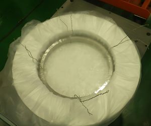 液体窒素用容器 実験用 ビニールで覆う