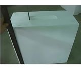 液体窒素用容器を細長くくり抜いたもの