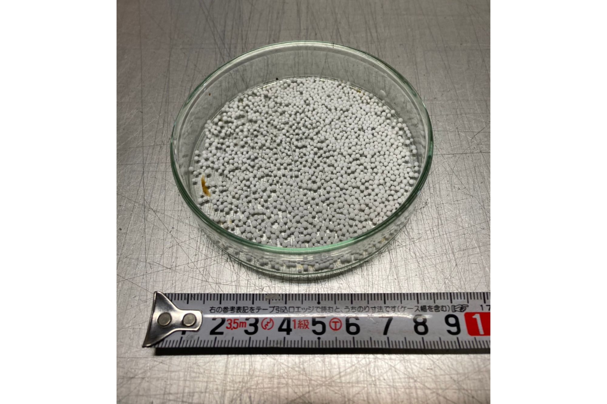 発泡スチロールビーズ