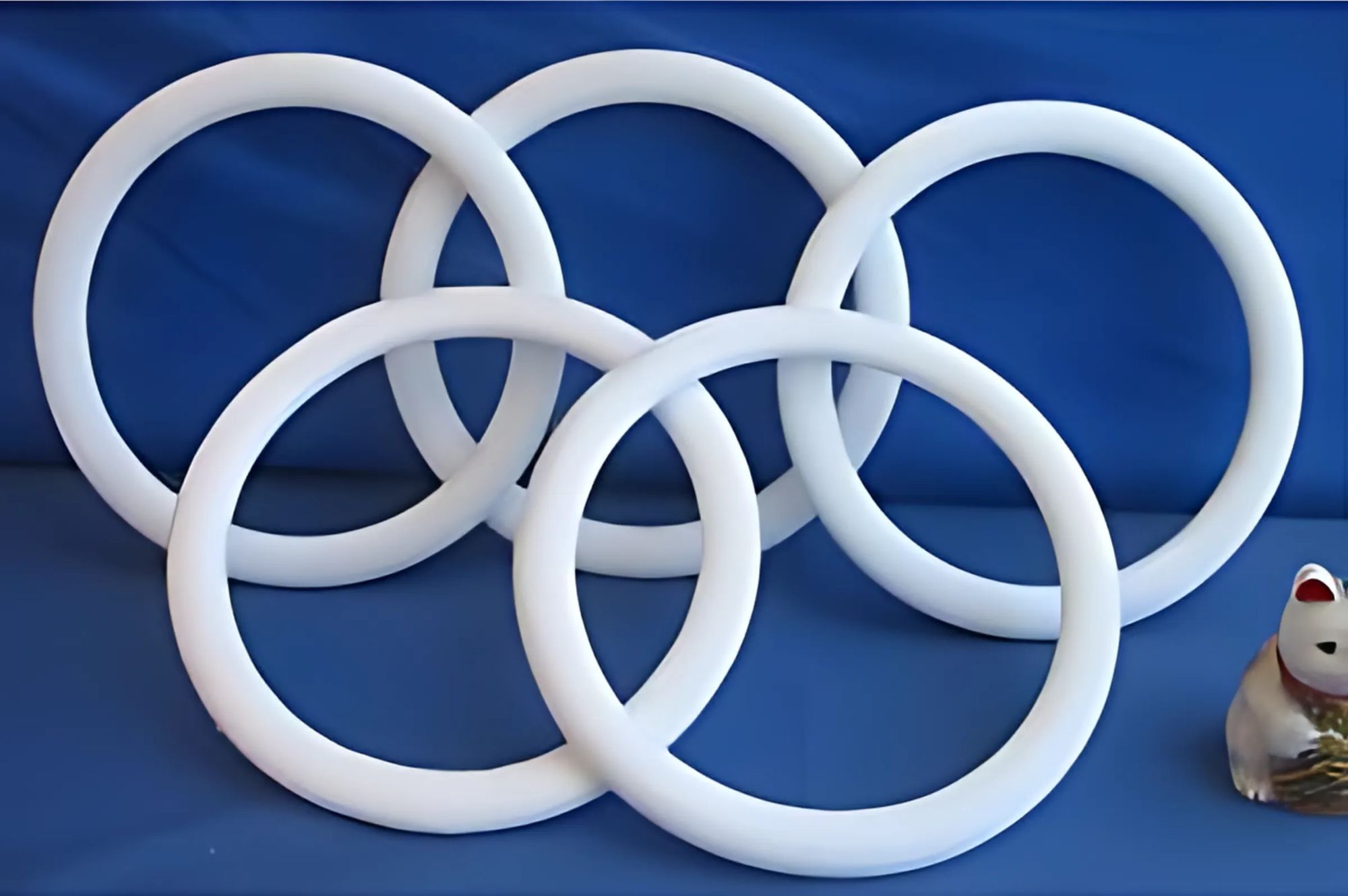 発泡スチロールの輪