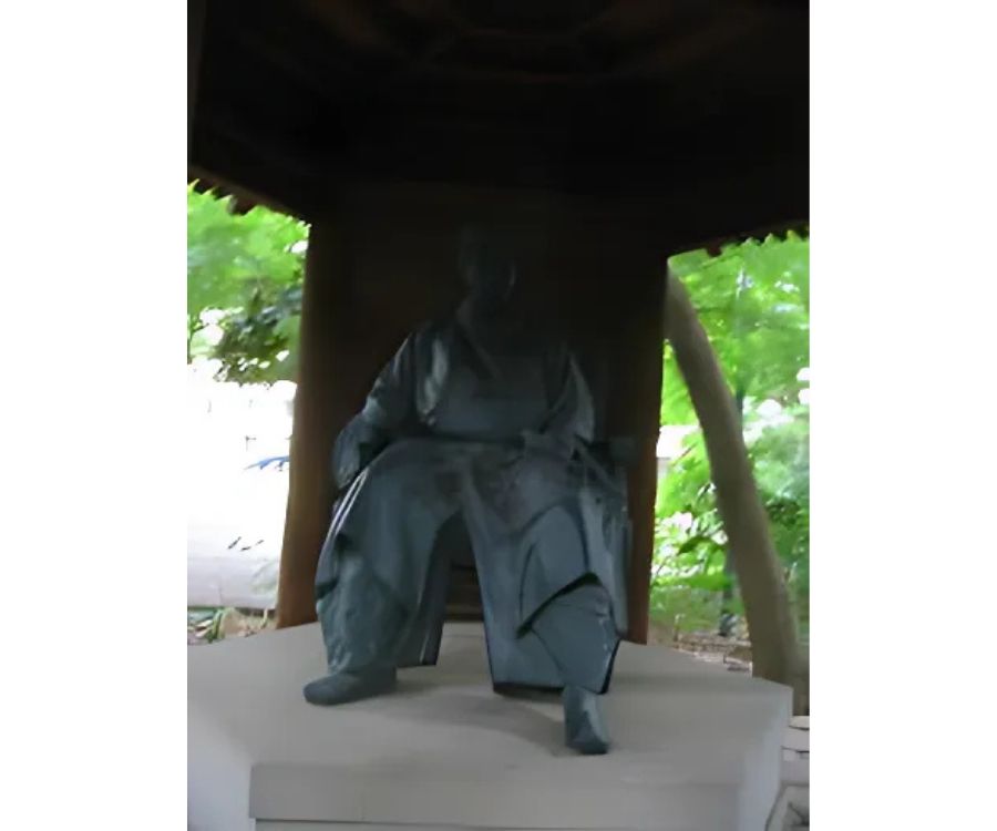 プロが造る発泡スチロール美術作品4