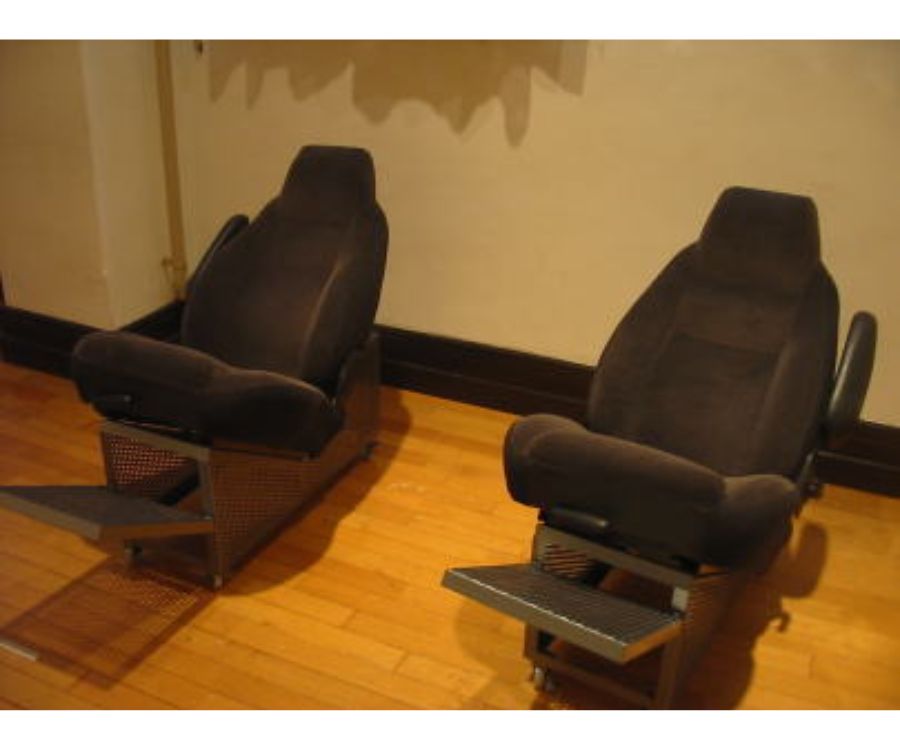 プロが造る発泡スチロール美術作品8