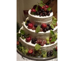 3段ケーキ 入刀口あり