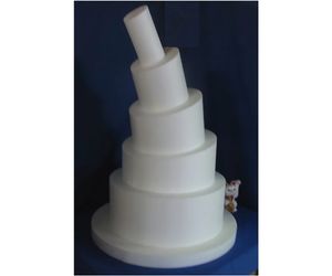 ５度傾き　５段ケーキ