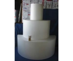 巨大なクリームケーキ製作用ダミー やや小型