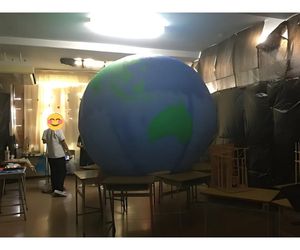 「直径2mの地球儀を10日で完成しました」