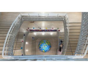 VOYAGER BLUE 2000φ半球でつくる地球です