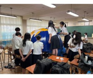 2m地球儀 テーマはSDGs14「海の豊かさを守ろう」4