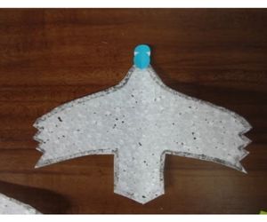 ハト型ふわふわヒコーキ製作例2