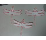 よく飛ぶトンボ