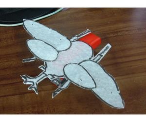 カブトムシの紙飛行機3