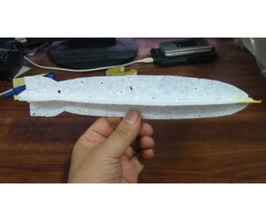 飛行船ヒンデンブルグ号の紙飛行機2