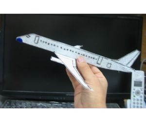 国産旅客機 MRJの紙飛行機