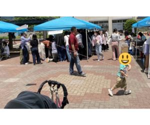 凧揚げ 高校のイベント会場で実演3