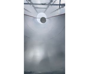 太陽光線を利用した自然の上昇気流で浮く発泡スチロールペーパー3