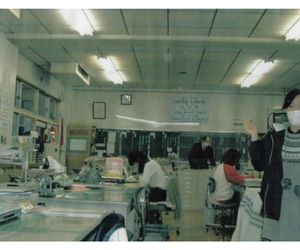 発泡スチロールペーパー 小学校の先生がご使用2