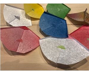 発泡スチロールペーパー 幼稚園の卒で園式ご使用