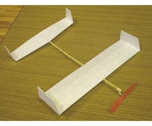 発泡スチロールペーパーで作った飛行機
